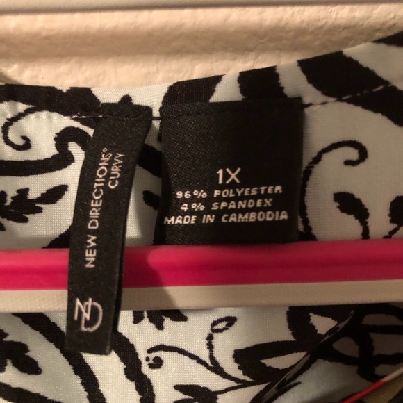 New Directions Curvy Collection Blouse/Dress - Picture 5 of 10